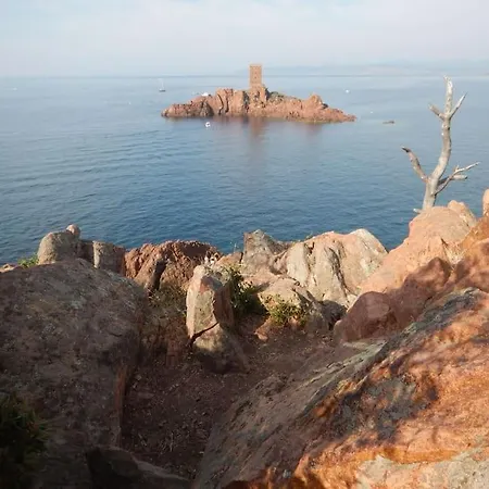 Daire Studio Cabine Vue Mer 4/5 Personnes Cap Esterel Pierre Et Vacance Saint-Raphaël